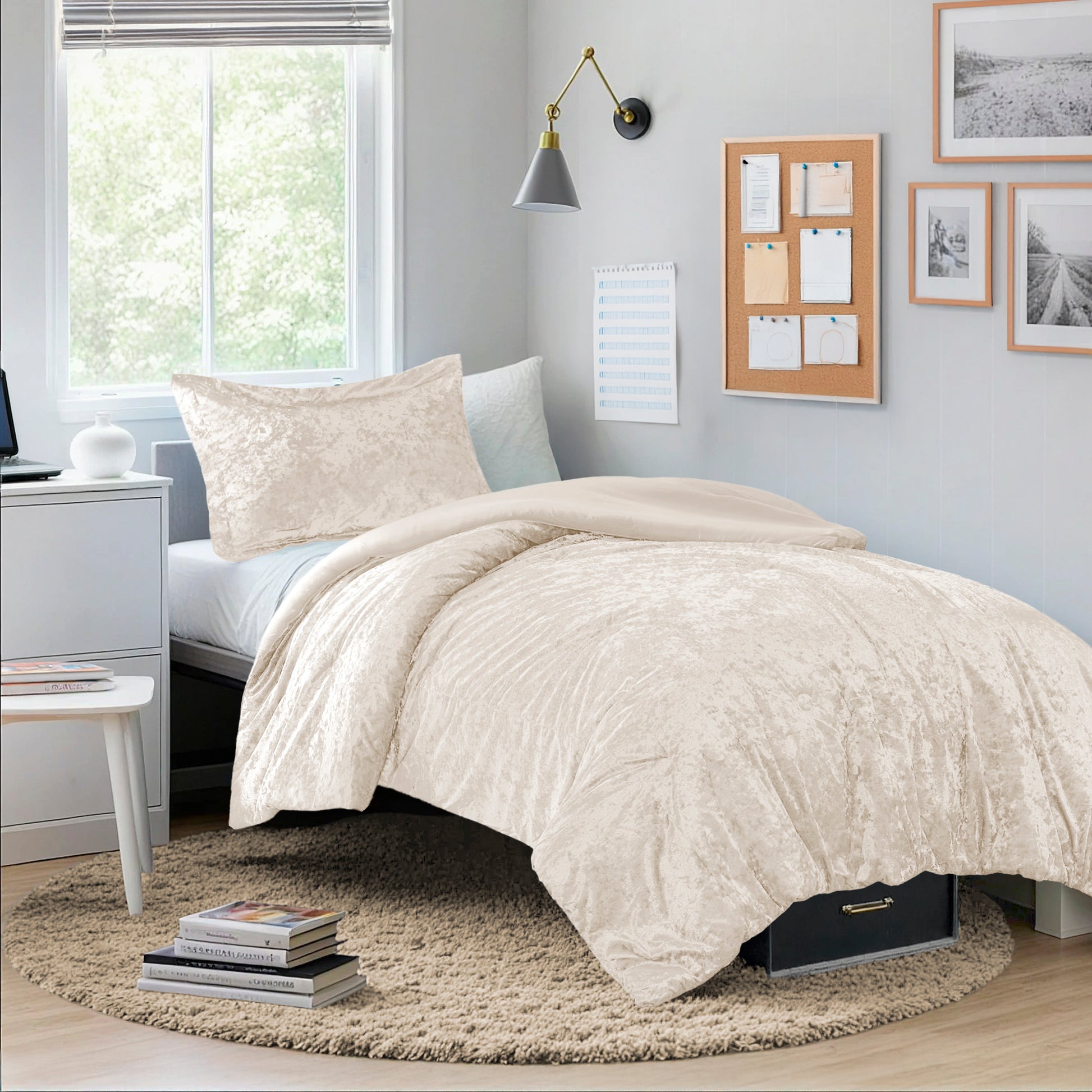 Regency Heights Juliette Velvet Comforter Set