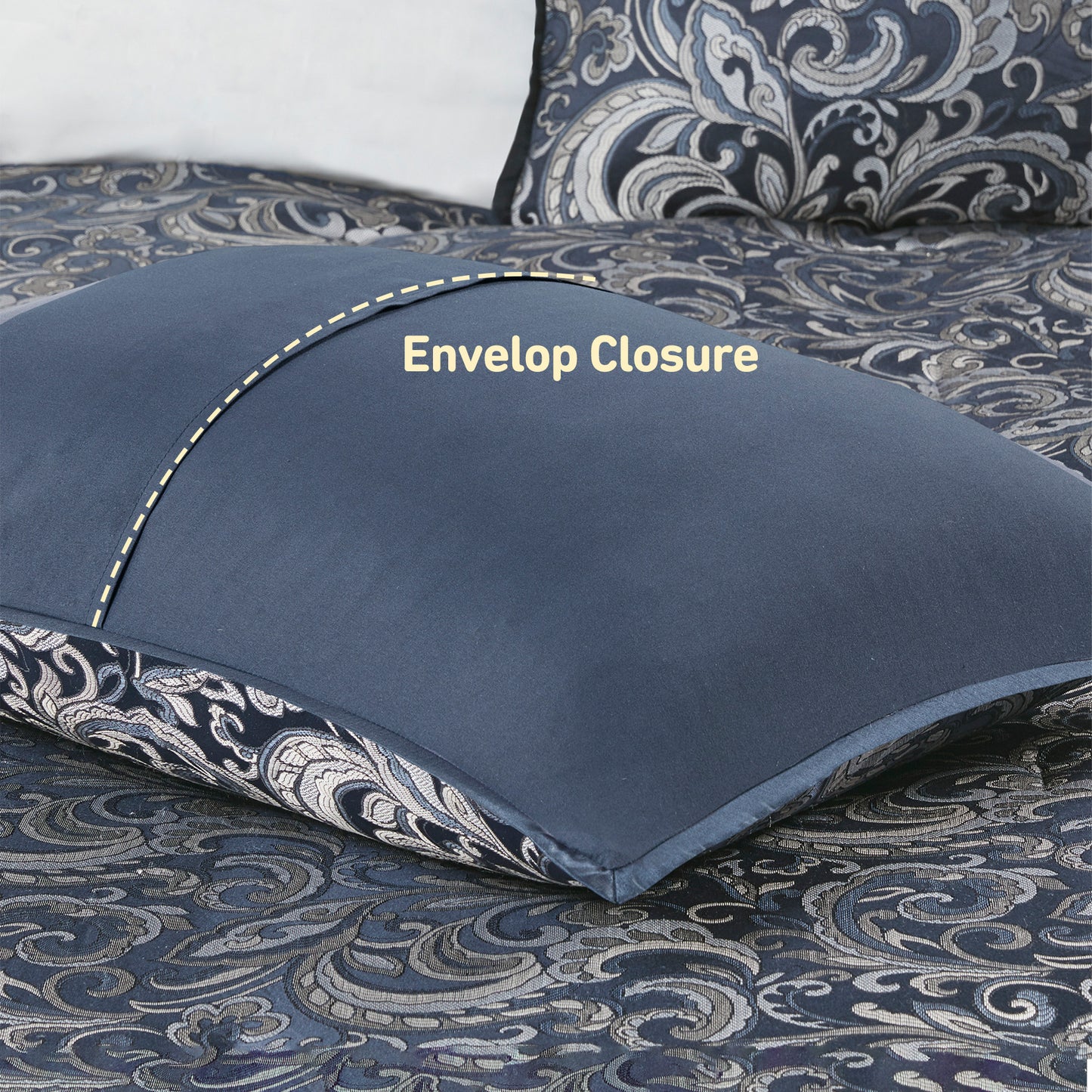 Regency Heights Brystol 8pcs Comforter Set