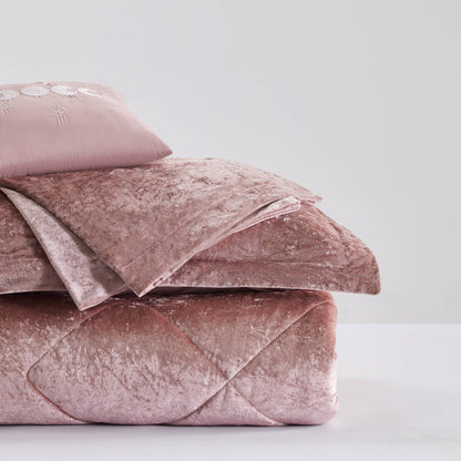 Regency Heights Felicia Comforter Set