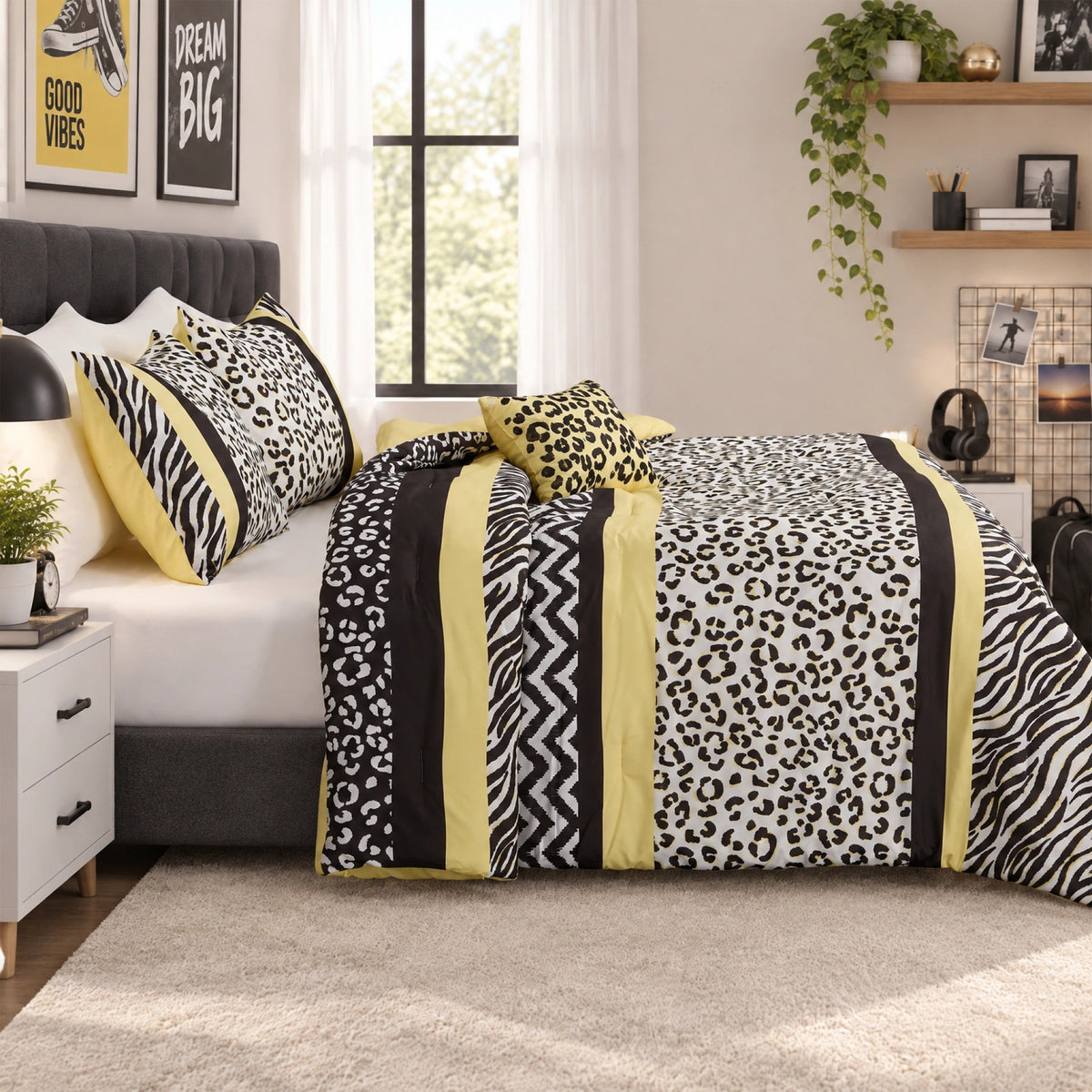Regency Heights Sophie Comforter Set
