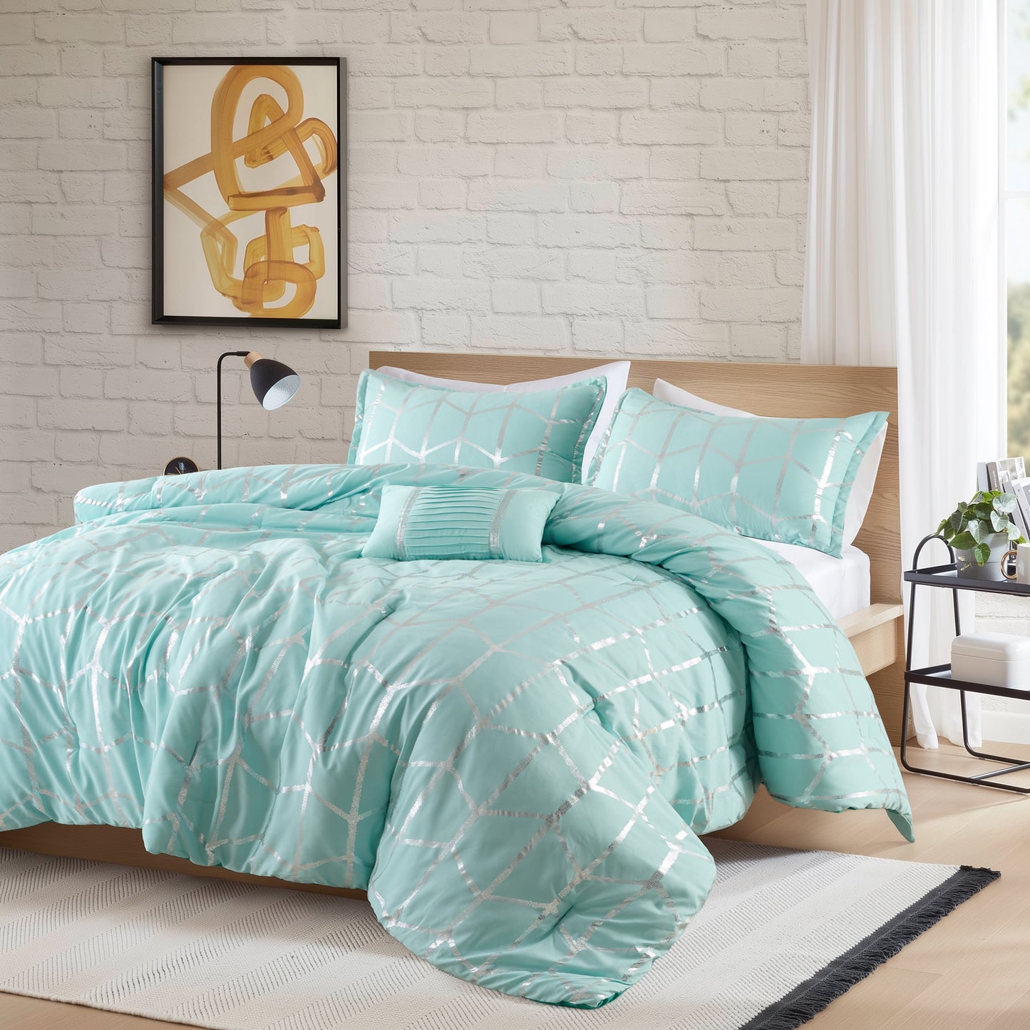 Regency Heights Raina Metallic Printed 3 Comforter Set