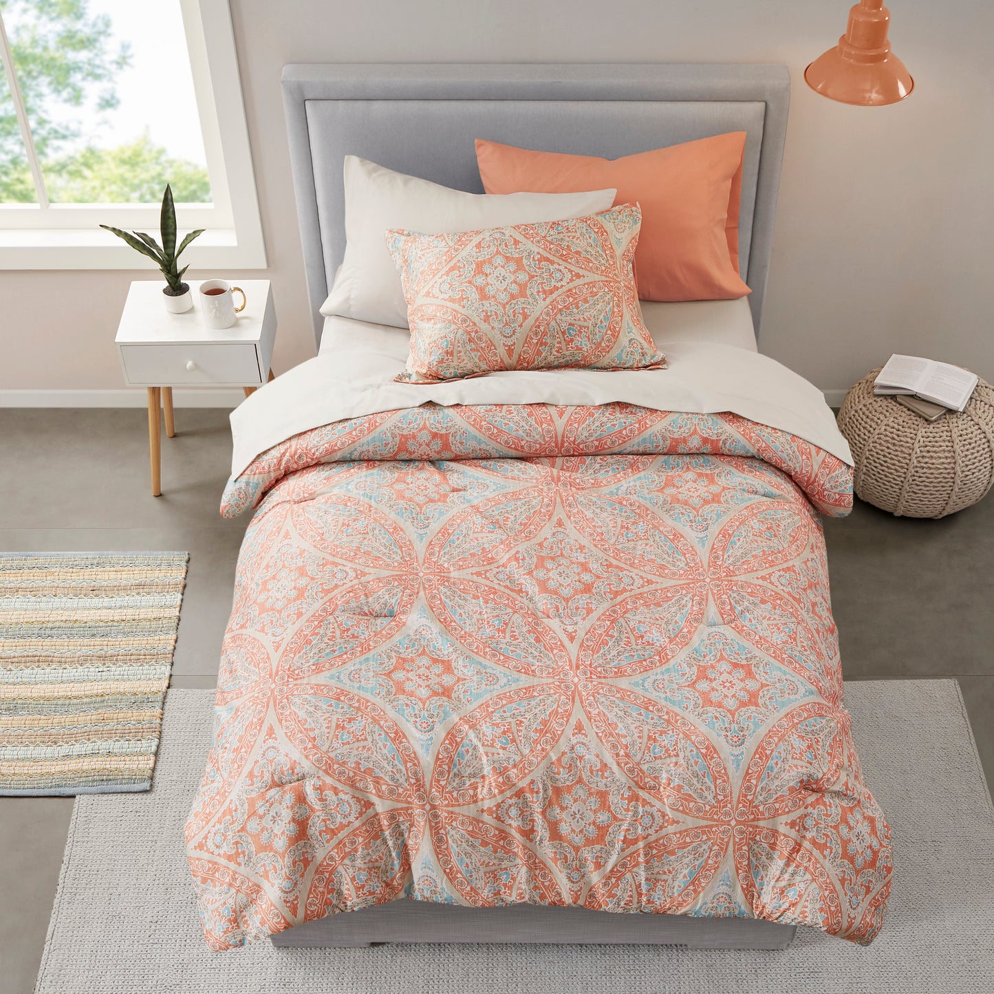 Regency Heights Gloria Comforter Set