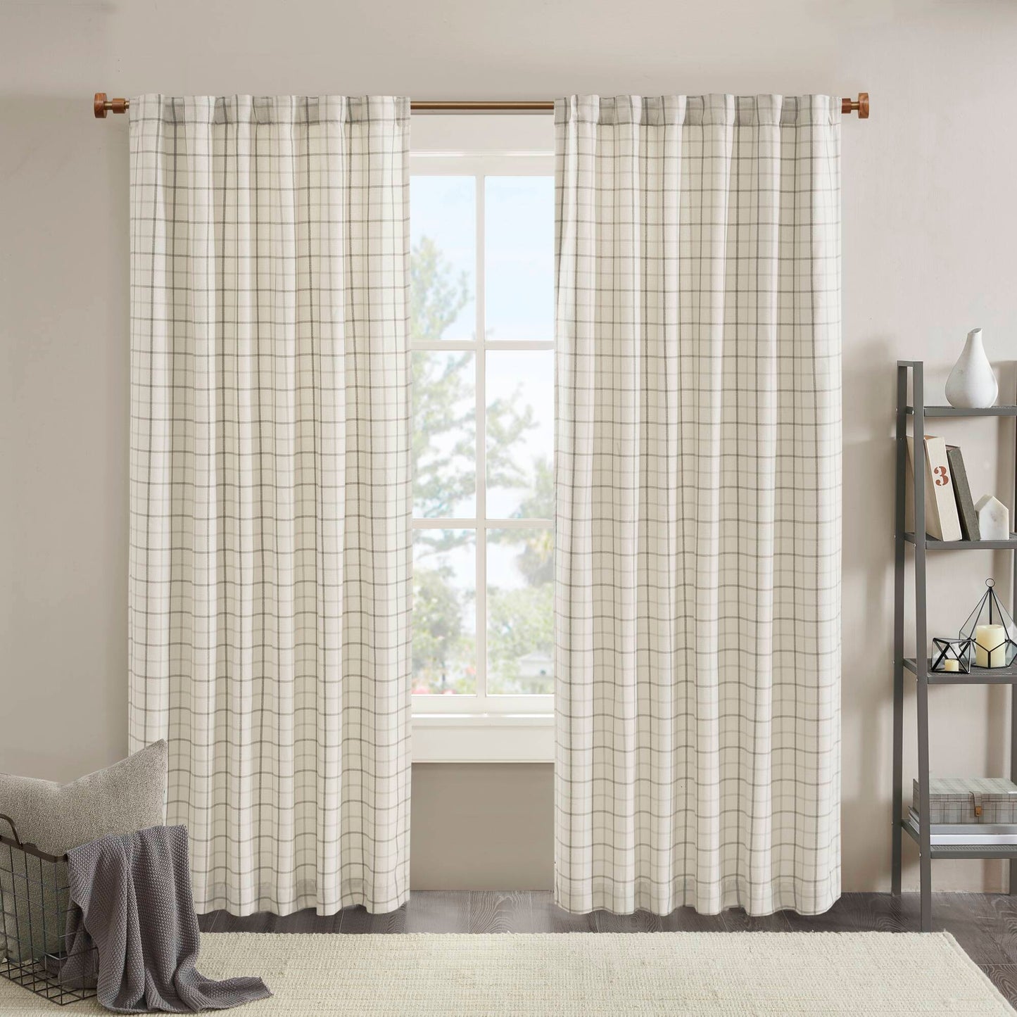 Madison Park Plaid Rod Pocket and Back Tab Curtain Panel with Fleece Lining
