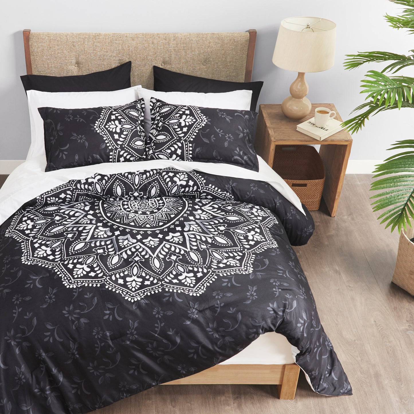 Elava Complete Bed with Sheet Set