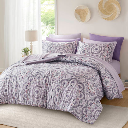 Regency Heights Cara Comforter Set