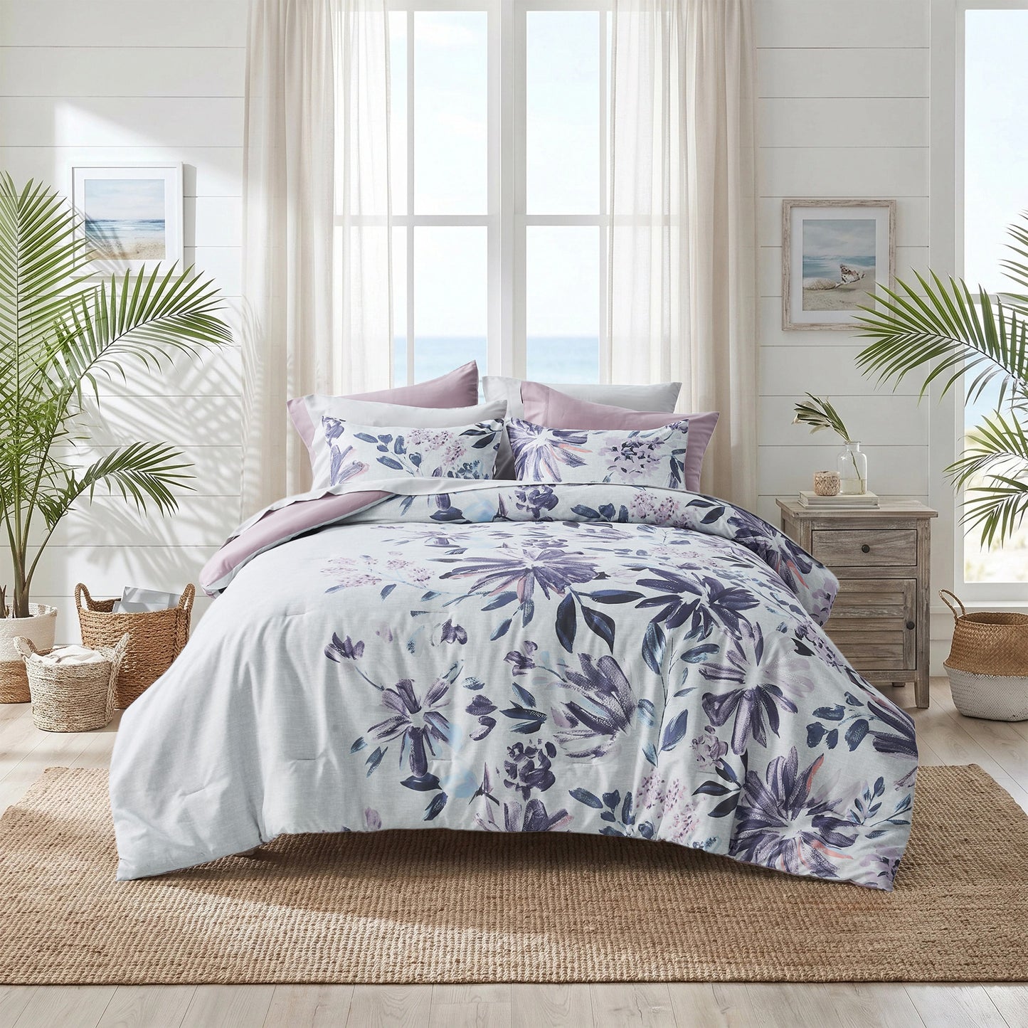 Regency Heights Moran Comforter set