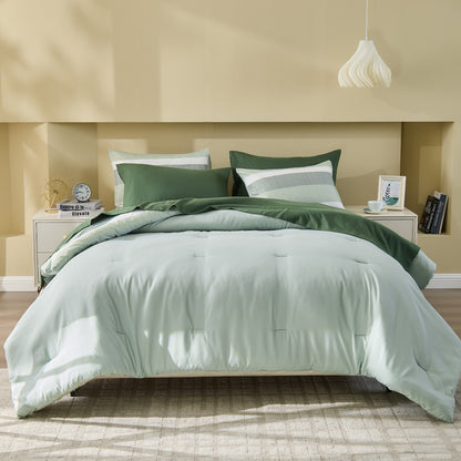 Regency Heights Blake Comforter Set