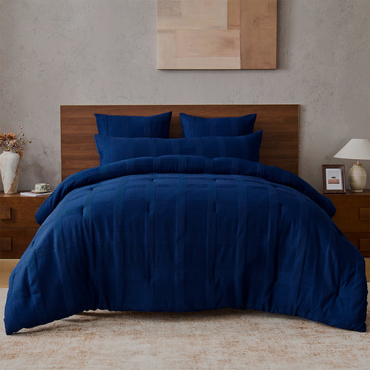 Regency Heights Pucker 4pcs Comforter set