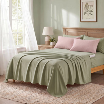 Regency Heights Rosemary Comforter set