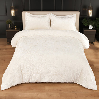 Regency Heights Juliette Velvet Comforter Set