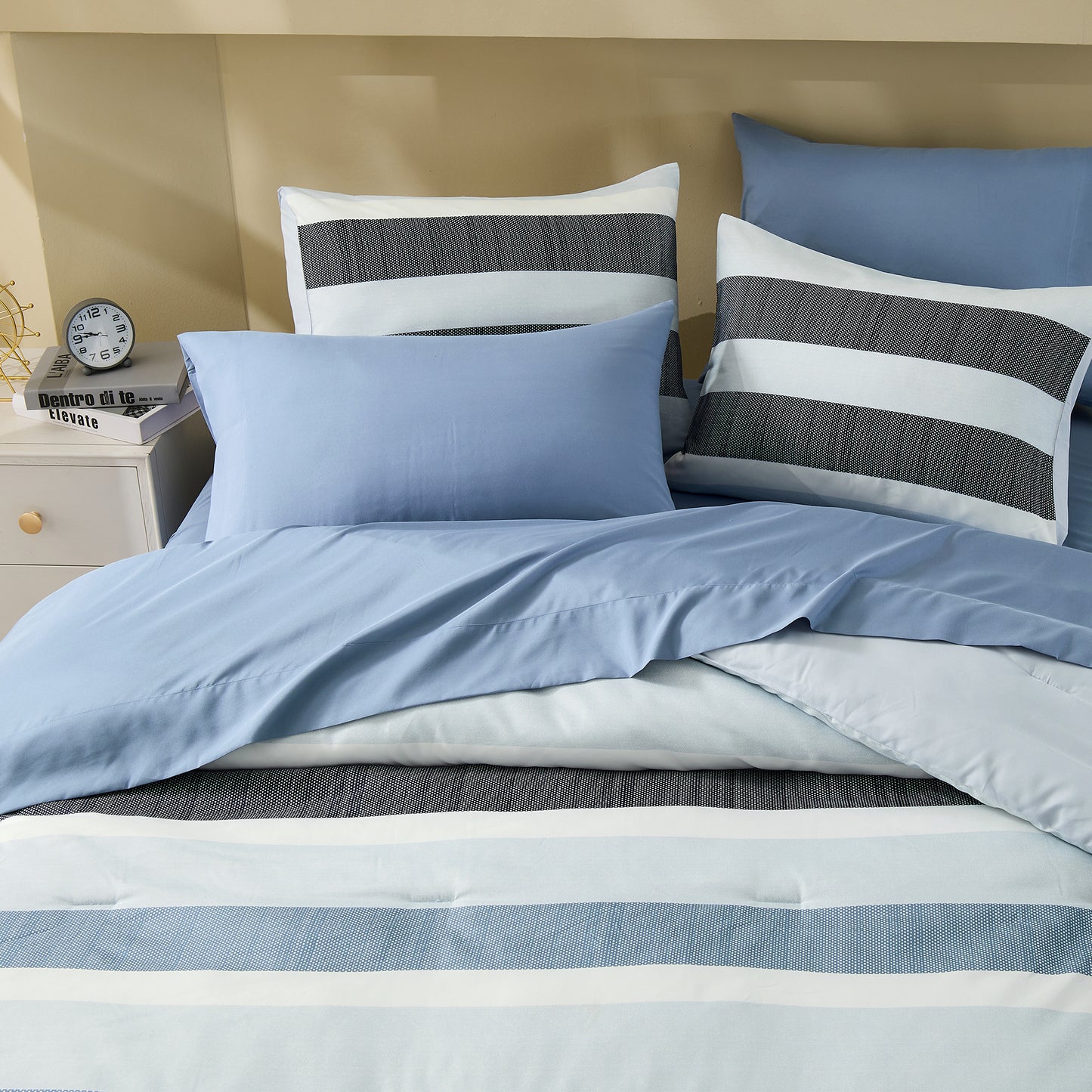 Regency Heights Blake Comforter Set