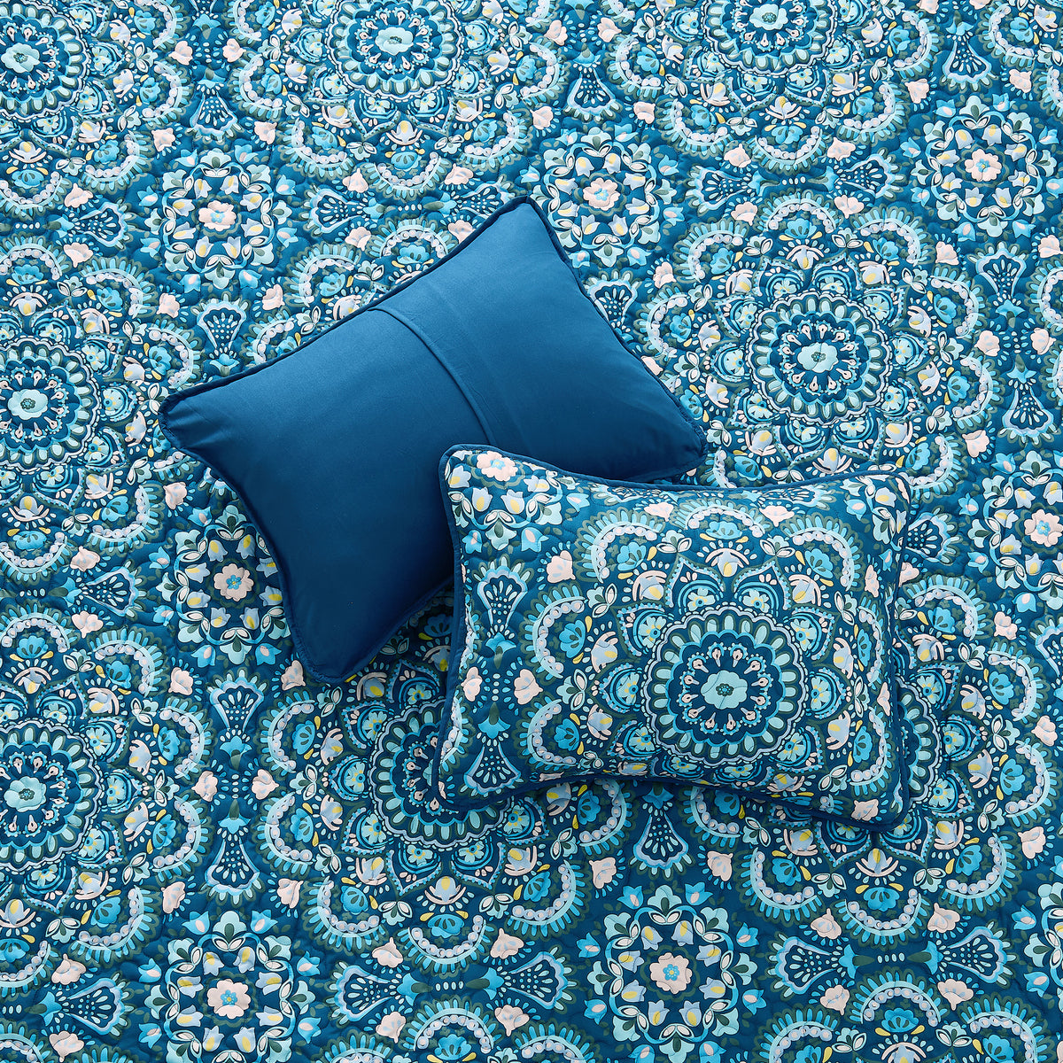 Regency Heights Faye Quilt Mini Set