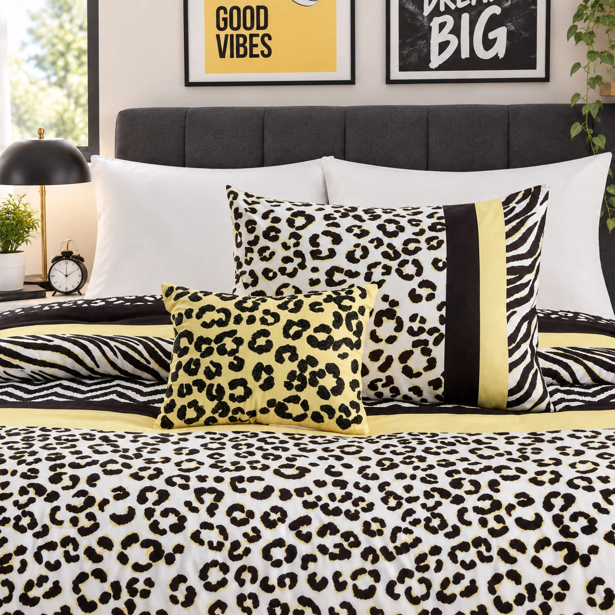 Regency Heights Sophie Comforter Set