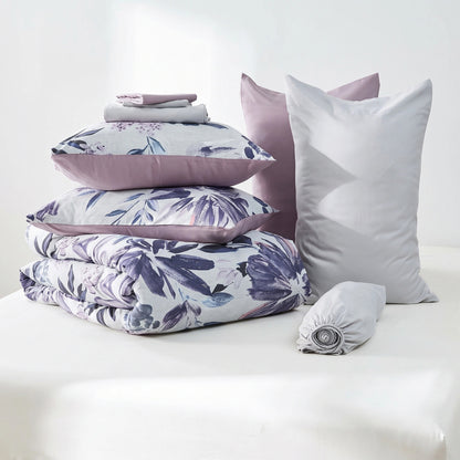 Regency Heights Moran Comforter set