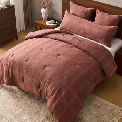 Regency Heights Pucker 4pcs Comforter set