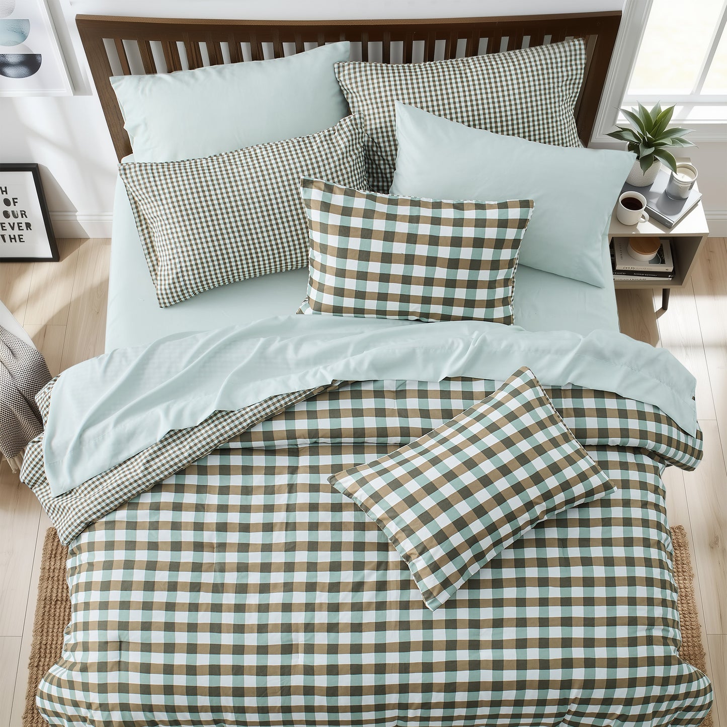 Hazel Comforter Set