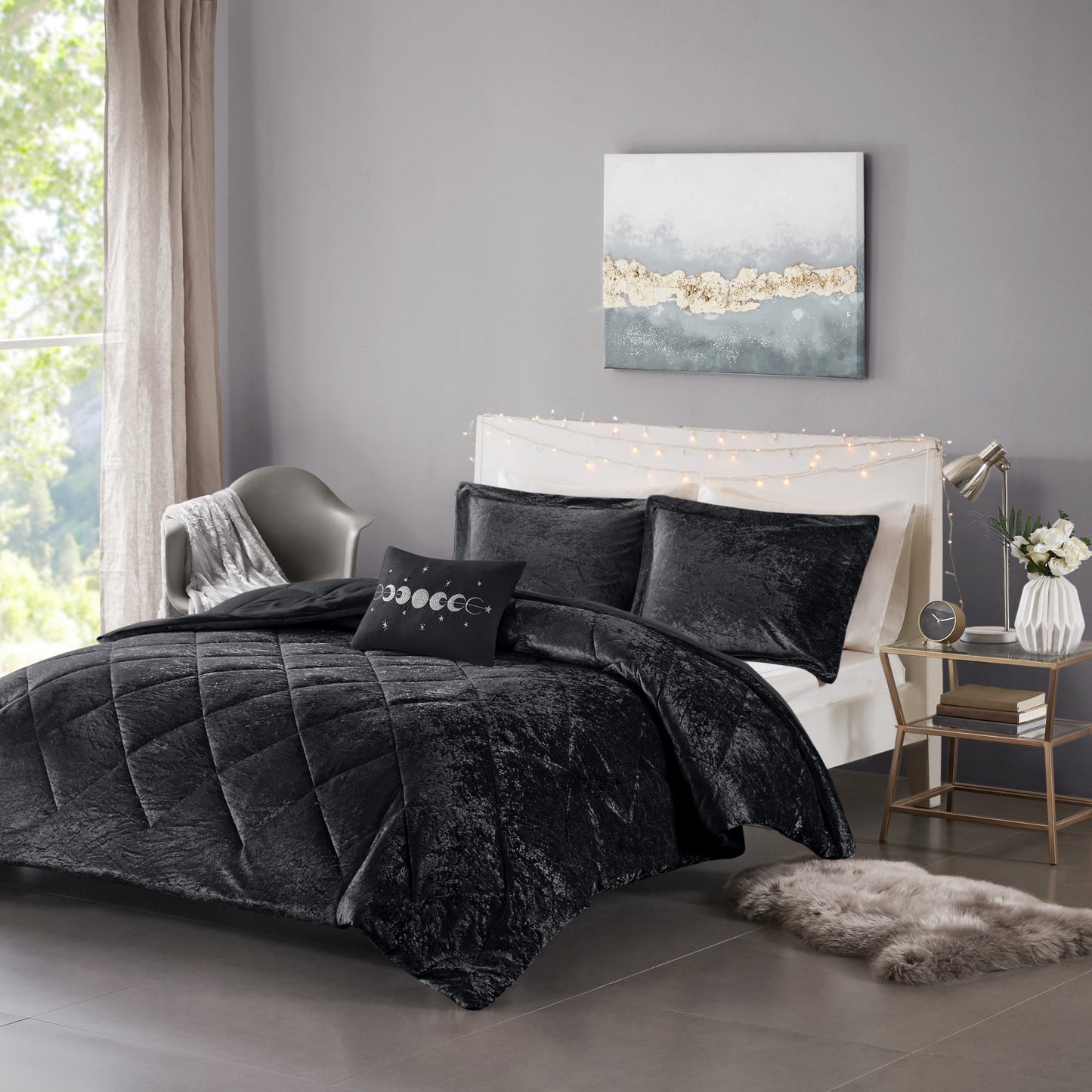 Flora 100% Polyester Velvet Comforter Set