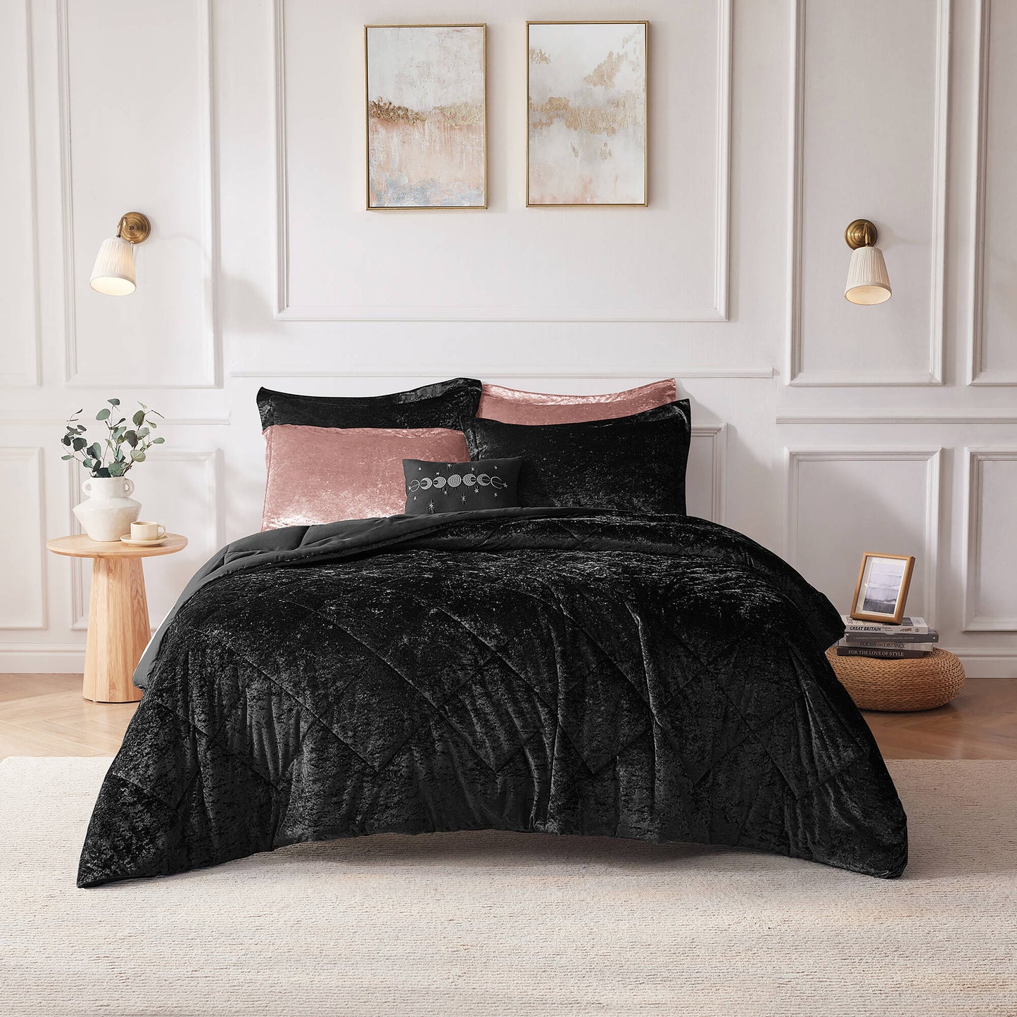 Flora 100% Polyester Velvet Comforter Set