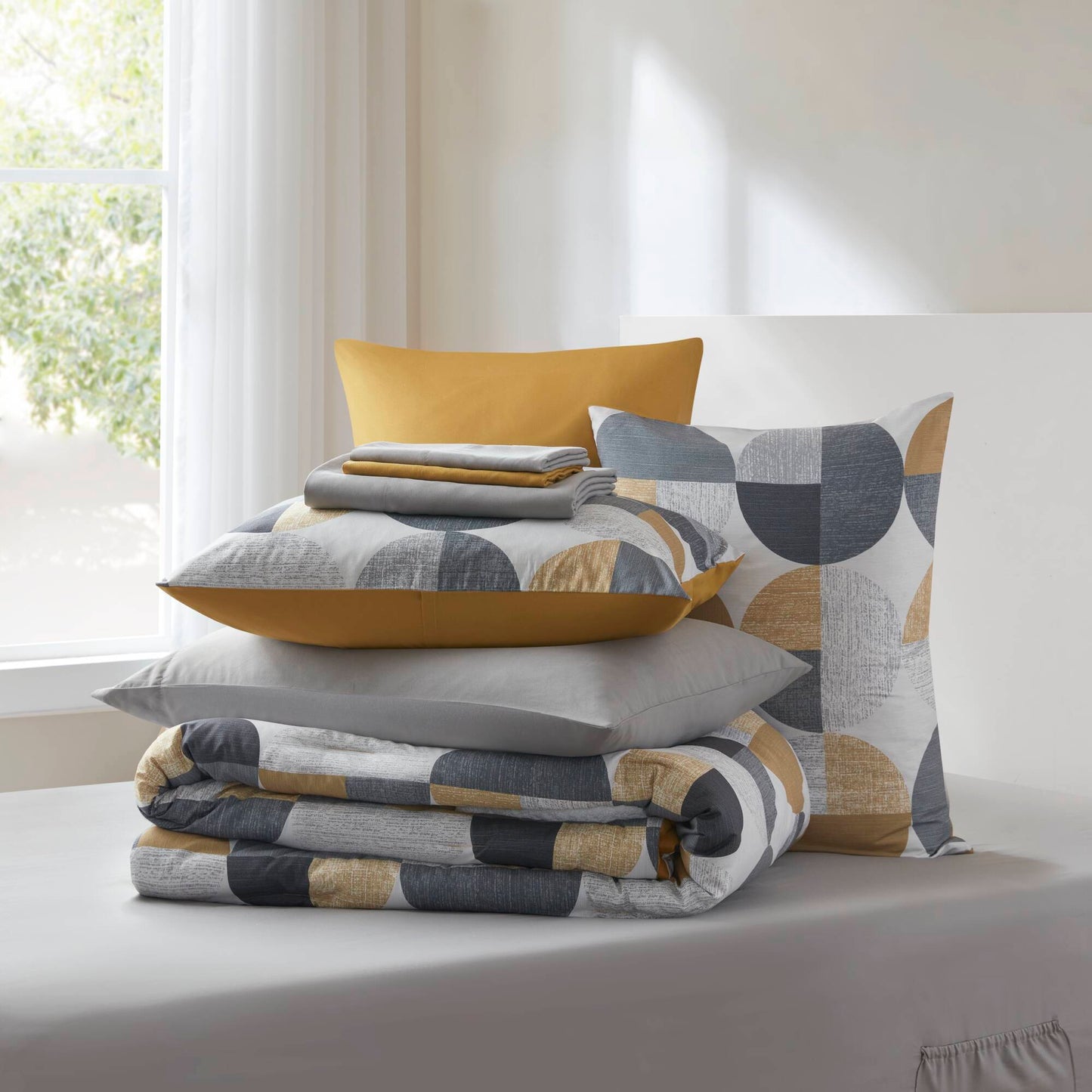 Callahan Comforter Mini Set
