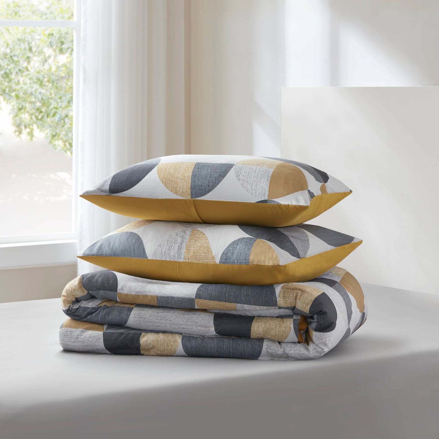 Callahan Comforter Mini Set