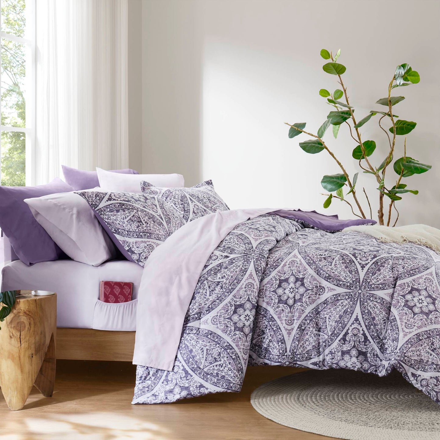 Georgia Complete Bed with Sheet Set