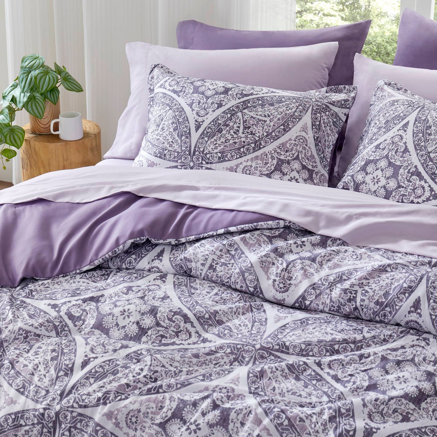 Georgia Complete Bed with Sheet Set